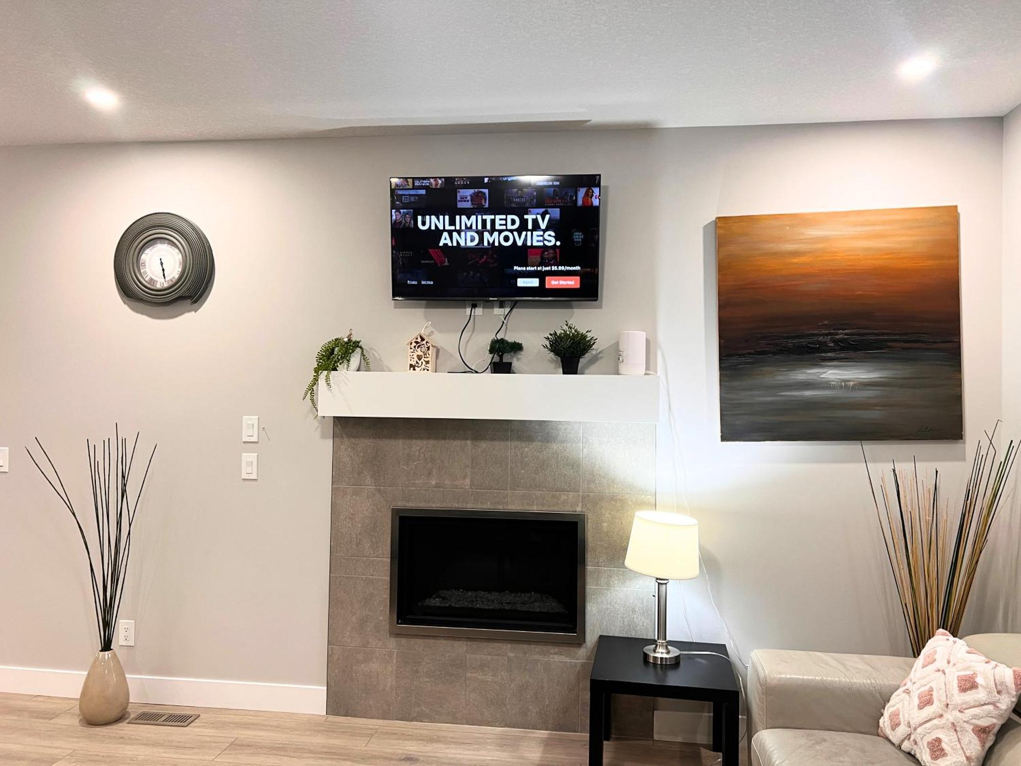 Flowealth Property Luxury Villa Near Lake Netflix Tv Wifi YYC Exterior foto